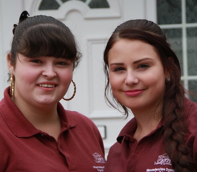 Interview with Lisa Smith and Jade Smith: Helping Travellers stay in education