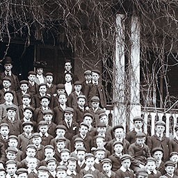 Boys sent abroad by the Quarriers arrive at a receiving home in Ontario, Canada, 1905 © Quarrier Homes