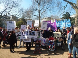 London Gypsies and Travellers join demonstrators at a rally for better housing in central London in 2016 © Natasha Quarmby