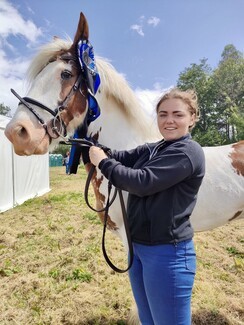 4 Bugsy and owner Jade Dixon